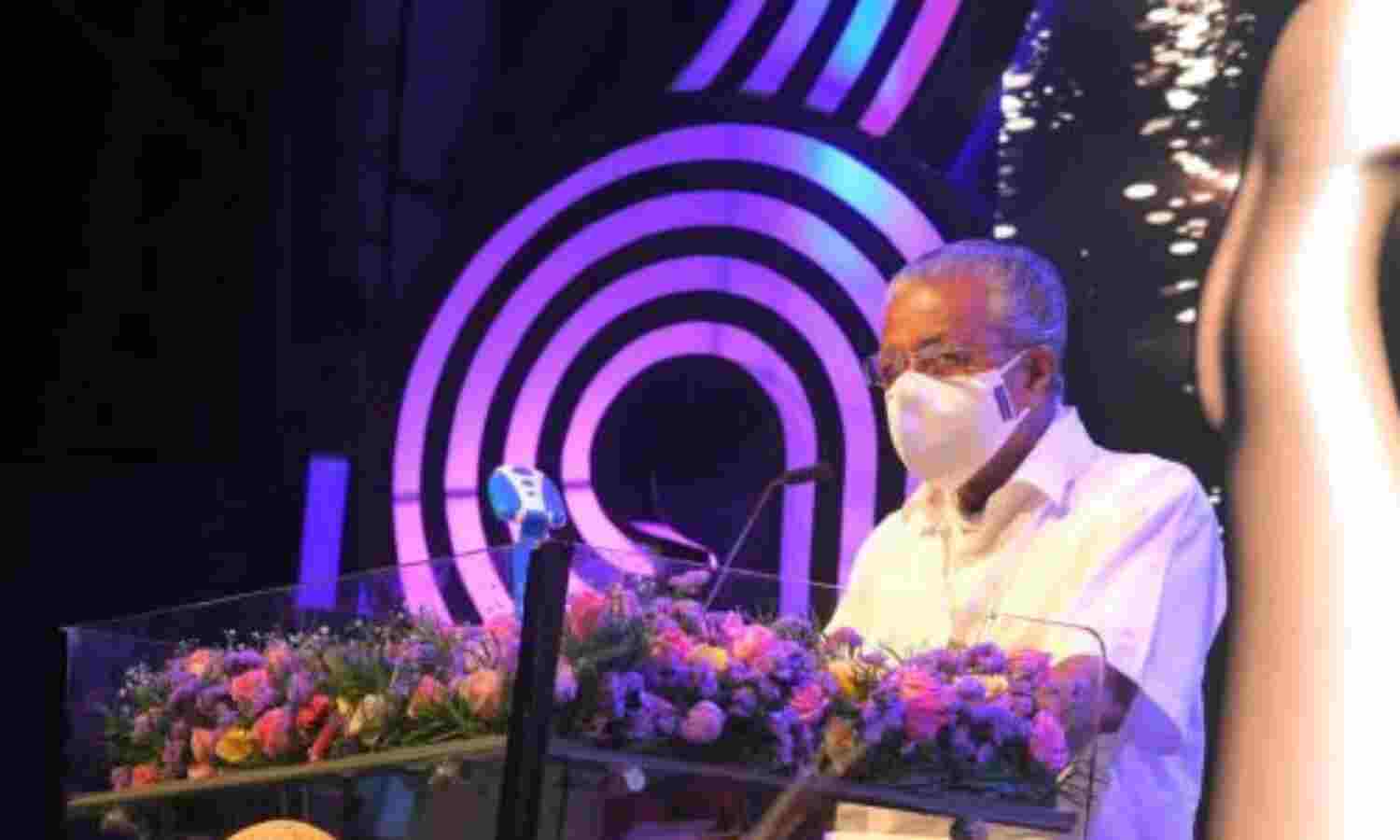 കൊവിഡ് പ്രതിസന്ധിയിലും സിനിമാരംഗം സജീവമായത് പ്രത്യാശപകരുന്നുവെന്ന് മുഖ്യമന്ത്രി കൊവിഡ് പ്രതിസന്ധിയിലും സിനിമാരംഗം സജീവമായത് പ്രത്യാശപകരുന്നുവെന്ന് മുഖ്യമന്ത്രി