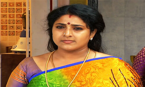 നടി പ്രവീണയുടെ ചിത്രങ്ങള് മോര്ഫ് ചെയ്ത് പ്രചരിപ്പിച്ച കേസില് ഒരാള് കൂടി അറസ്റ്റില് നടി പ്രവീണയുടെ ചിത്രങ്ങള് മോര്ഫ് ചെയ്ത് പ്രചരിപ്പിച്ച കേസില് ഒരാള് കൂടി അറസ്റ്റില്