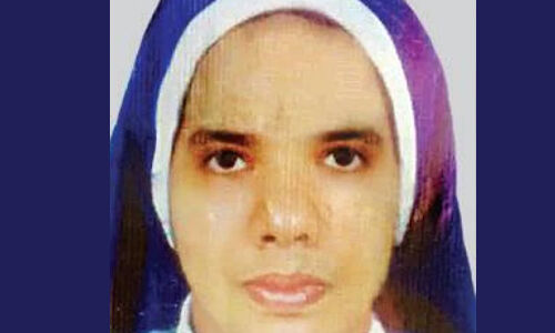 ജലന്ധര് രൂപതയില് മലയാളി കന്യാസ്ത്രീയുടെ ആത്മഹത്യ; മൃതദേഹം ഇന്ന് നാട്ടിലെത്തിക്കും; പരാതിയുമായി കുടുംബം ജലന്ധര് രൂപതയില് മലയാളി കന്യാസ്ത്രീയുടെ ആത്മഹത്യ; മൃതദേഹം ഇന്ന് നാട്ടിലെത്തിക്കും; പരാതിയുമായി കുടുംബം