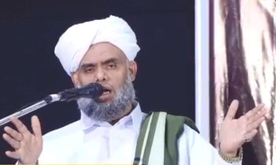 മസ്ജിദുകള് രാഷ്ട്രീയ ചര്ച്ചകള്ക്കുള്ള വേദിയാക്കരുതെന്ന് ഖലീല് ബുഖാരി തങ്ങള് മസ്ജിദുകള് രാഷ്ട്രീയ ചര്ച്ചകള്ക്കുള്ള വേദിയാക്കരുതെന്ന് ഖലീല് ബുഖാരി തങ്ങള്