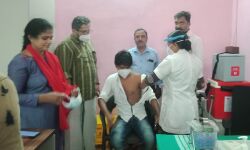 കൊവിഡ് പ്രതിരോധം: ഇതര സംസ്ഥാന തൊഴിലാളികള്‍ക്ക് എറണാകുളത്ത് 300 വാക്‌സിനേഷന്‍ ക്യാപുകള്‍