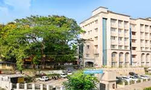 ഫയല് നീക്കങ്ങള് വിരല് തുമ്പില് അറിയാം; രാജ്യത്താദ്യമായി വയനാട് റവന്യൂ ഓഫിസുകള് ഇ-ഓഫിസ് സംവിധാനത്തിലേക്ക് ഫയല് നീക്കങ്ങള് വിരല് തുമ്പില് അറിയാം; രാജ്യത്താദ്യമായി വയനാട് റവന്യൂ ഓഫിസുകള് ഇ-ഓഫിസ് സംവിധാനത്തിലേക്ക്