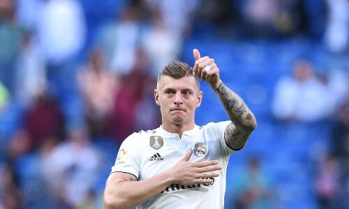 ഗ്രൂപ്പ് ചാംപ്യന്‍മാരായി അയാകസും റയല്‍ മാഡ്രിഡും; സ്‌പോര്‍ട്ടിങും നോക്കൗട്ടിലേക്ക്