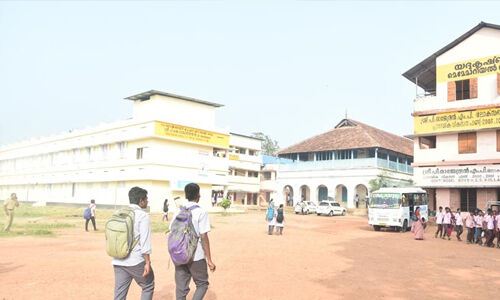 പ്ലസ് വണ്‍ അധിക ബാച്ച് വൈകിപ്പിക്കുന്നത് വിദ്യാര്‍ത്ഥികളോടുള്ള വെല്ലുവിളി: എസ്ഡിപിഐ