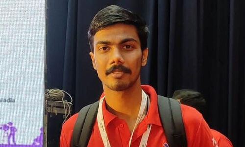 ഇന്ത്യ സ്കില്സ് 2021: പി വൈശാഖിന് വെള്ളിമെഡല് ഇന്ത്യ സ്കില്സ് 2021: പി വൈശാഖിന് വെള്ളിമെഡല്