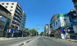 മ്യാന്‍മാറില്‍ സൈനിക ഭരണകൂടത്തിനെതിരെ നിശബ്ദ സമരം നടത്തി