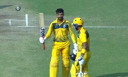 ഹാട്രിക്ക് സെഞ്ചുറി; ഋതുരാജ് ഗെയ്ക്ക്‌വാദ് ആണ് താരം