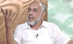 ഉടുക്കുകൊട്ടി പേടിപ്പിക്കണ്ട, പിണറായിയെ മുട്ടുകുത്തിക്കും; നായനാരുടെ കാലം ഓര്‍മ്മിപ്പിച്ച് കെപിഎ മജീദ്