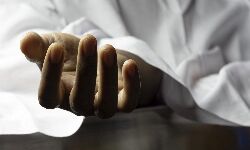 തലവേദനക്ക് ചികിൽസ തലയ്ക്കടി; ആള്‍ദൈവത്തിൻ്റെ അടിയേറ്റ യുവതിക്ക് ദാരുണാന്ത്യം