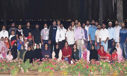 പള്ളിപ്പാട്ട് തൂമ്പന് യുഎഇ പ്രവാസി കൂട്ടായ്മ സ്വീകരണം നല്കി പള്ളിപ്പാട്ട് തൂമ്പന് യുഎഇ പ്രവാസി കൂട്ടായ്മ സ്വീകരണം നല്കി