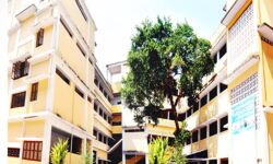 കോഴിക്കോട് നടക്കാവ് എംഇഎസ് വനിതാ കോളജ് ഒഴിപ്പിക്കാന്‍ വഖ്ഫ് ട്രൈബൂണല്‍ ഉത്തരവ്