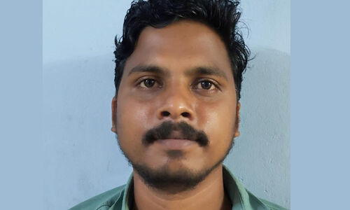 വ്യാജ സ്വര്ണ്ണം പണയം വെച്ച് ഒരു ലക്ഷം തട്ടിയ കേസില് ഒരാള് അറസ്റ്റില് വ്യാജ സ്വര്ണ്ണം പണയം വെച്ച് ഒരു ലക്ഷം തട്ടിയ കേസില് ഒരാള് അറസ്റ്റില്