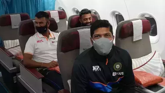 ടെസ്റ്റ് പരമ്പര; ഇന്ത്യന്‍ ടീം ദക്ഷിണാഫ്രിക്കയിലേക്ക് തിരിച്ചു