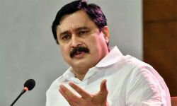 เดเดฐเตโเดเตเดเดฏเตเดเตเดเดพเดฏเดฟ เดฐเดฃเตเดเต เดฎเดฃเดฟเดเตเดเตเดฐเตโ เดเดพเดคเตเดคเดฟเดฐเตเดจเตเดจเต; เดฎเดจเตเดคเตเดฐเดฟ เด
เดชเดฎเดพเดจเดฟเดเตเดเตเดจเตเดจเต เดเดพเดฏเดฟเดเดคเดพเดฐเดเตเดเดณเตโ เดเดฐเตโเดเตเดเดฏเตเดเตเดเดพเดฏเดฟ เดฐเดฃเตเดเต เดฎเดฃเดฟเดเตเดเตเดฐเตโ เดเดพเดคเตเดคเดฟเดฐเตเดจเตเดจเต; เดฎเดจเตเดคเตเดฐเดฟ เด
เดชเดฎเดพเดจเดฟเดเตเดเตเดจเตเดจเต เดเดพเดฏเดฟเดเดคเดพเดฐเดเตเดเดณเตโ