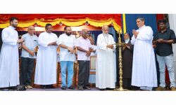 കെസിബിസി മാധ്യമ അവാര്‍ഡുകള്‍ വിതരണം ചെയ്തു