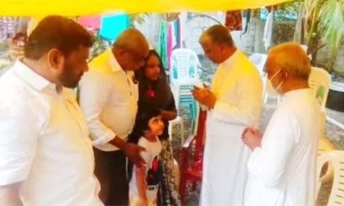 ആലപ്പുഴ രൂപതാ ബിഷപ്പ് കെ എസ് ഷാന്റെ വീട് സന്ദര്ശിച്ചു ആലപ്പുഴ രൂപതാ ബിഷപ്പ് കെ എസ് ഷാന്റെ വീട് സന്ദര്ശിച്ചു