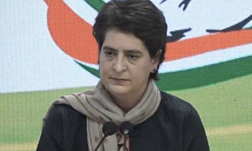 2 കോടി മിനിറ്റുകള്‍ക്കുള്ളില്‍ 26 കോടിയാവുന്നു; അയോധ്യയില്‍ നടക്കുന്നത് ഭൂമികുംഭകോണമെന്ന് കോണ്‍ഗ്രസ്