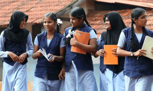 പ്ലസ് വണ്‍ മൂന്നാം സപ്ലിമെന്ററി അലോട്ട്‌മെന്റ്: അപേക്ഷാ സമര്‍പ്പണം ഇന്ന് മുതല്‍