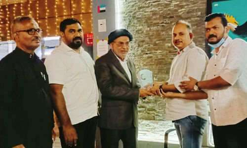 മുട്ടുംവിളിയില്‍ വിസ്മയം തീര്‍ക്കുന്ന മുഹമ്മദ് ഹുസയ്‌ന്  കേരള പ്രവാസി ഫോറത്തിന്റെ ആദരം