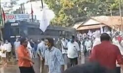 കോഴിക്കോട്ട് വ്യാപാരികളുടെ കലക്ടറേറ്റ് മാര്‍ച്ചില്‍ സംഘര്‍ഷം; പോലിസ് ജലപീരങ്കി പ്രയോഗിച്ചു