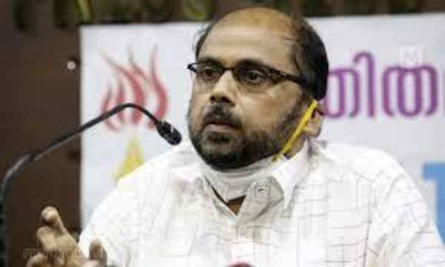 ആഭ്യന്തര വകുപ്പ് ആര്എസ്എസ് കൈയടക്കാന് വഴിയൊരുക്കിയത് സിപിഎം: ഹമീദ് വാണിയമ്പലം ആഭ്യന്തര വകുപ്പ് ആര്എസ്എസ് കൈയടക്കാന് വഴിയൊരുക്കിയത് സിപിഎം: ഹമീദ് വാണിയമ്പലം