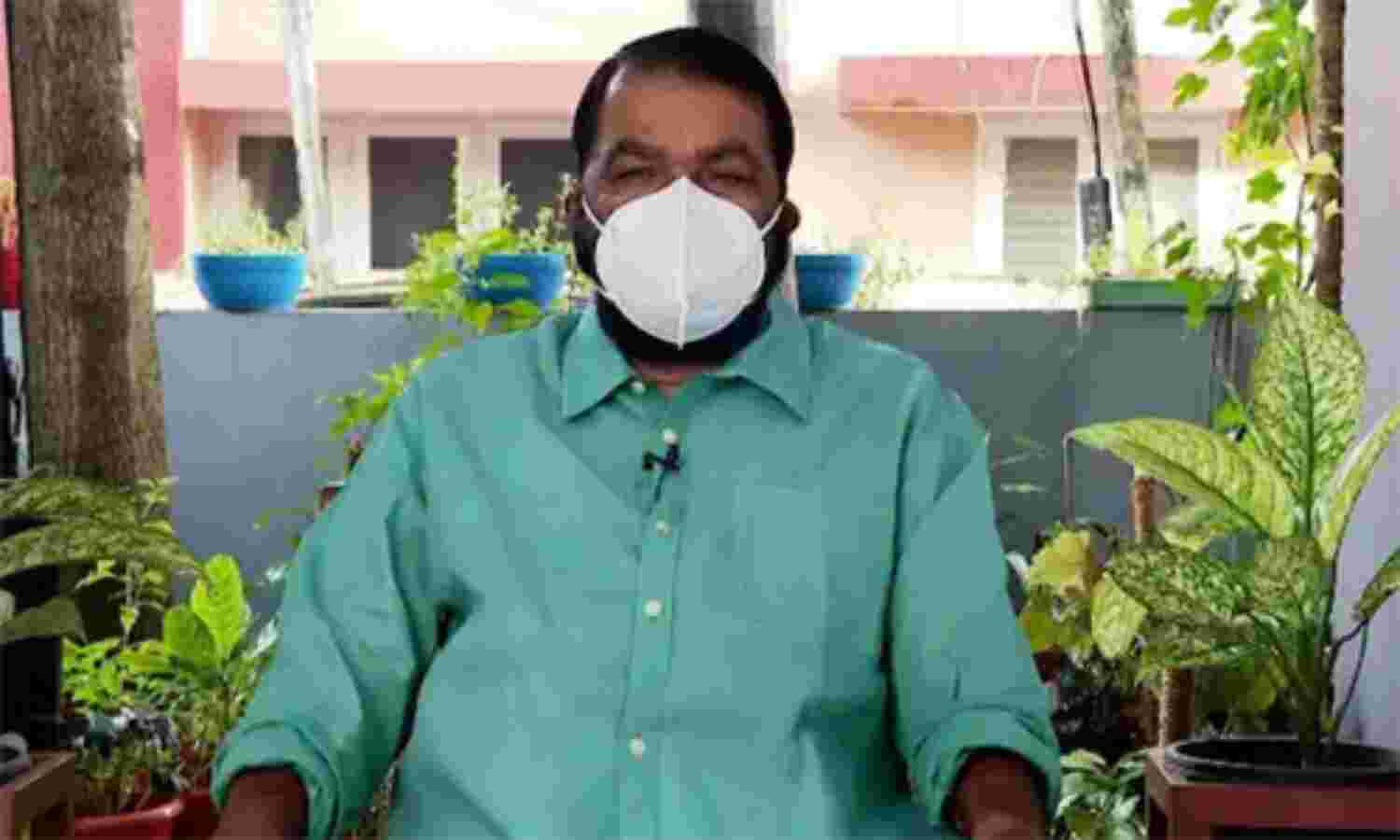 ഒമിക്രോണ്: സംസ്ഥാനത്തെ സ്കൂളുകള് അടയ്ക്കേണ്ട സാഹചര്യമില്ലെന്ന് മന്ത്രി വി ശിവന്കുട്ടി ഒമിക്രോണ്: സംസ്ഥാനത്തെ സ്കൂളുകള് അടയ്ക്കേണ്ട സാഹചര്യമില്ലെന്ന് മന്ത്രി വി ശിവന്കുട്ടി