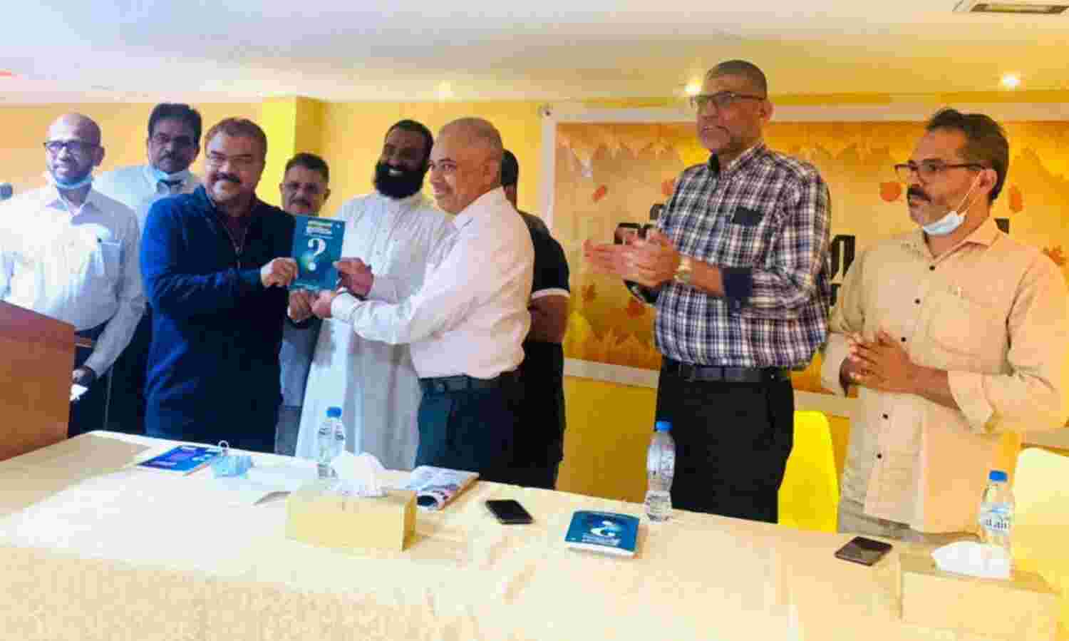 എന്തുകൊണ്ട് ഇസ്ലാം പുസ്തകം പ്രകാശനം ചെയ്തു എന്തുകൊണ്ട് ഇസ്ലാം പുസ്തകം പ്രകാശനം ചെയ്തു
