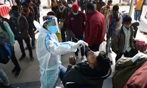 ഡല്‍ഹിയില്‍ കുതിച്ചുയര്‍ന്ന് കൊവിഡ്; പ്രതിദിന രോഗികളില്‍ 50 ശതമാനം വര്‍ധന