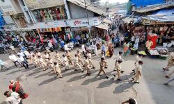 കൊവിഡ്: ലോക്ക്ഡൗണ് സാധ്യതയുടെ സൂചന നല്കി മഹാരാഷ്ട്ര മന്ത്രി കൊവിഡ്: ലോക്ക്ഡൗണ് സാധ്യതയുടെ സൂചന നല്കി മഹാരാഷ്ട്ര മന്ത്രി