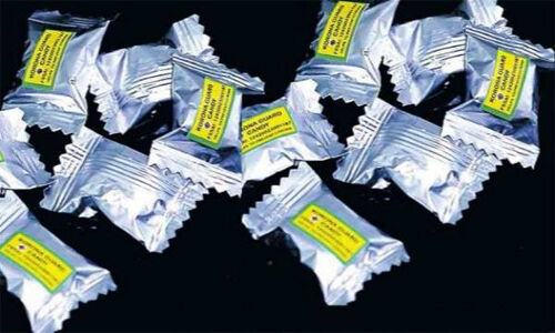 കൊവിഡ് പ്രതിരോധത്തിന് ഇനി കൊറോണ മിഠായിയും കൊവിഡ് പ്രതിരോധത്തിന് ഇനി കൊറോണ മിഠായിയും