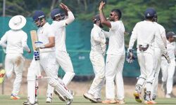 കൊവിഡ് വ്യാപനം; രഞ്ജി ട്രോഫി അടക്കം നിരവധി ടൂര്ണ്ണമെന്റുകള് നീട്ടി കൊവിഡ് വ്യാപനം; രഞ്ജി ട്രോഫി അടക്കം നിരവധി ടൂര്ണ്ണമെന്റുകള് നീട്ടി