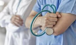 റസിഡന്റ് ഡോക്ടര്‍മാരുടെ കൊവിഡ് ഡ്യൂട്ടി 8 മണിക്കൂറില്‍ കവിയുന്നില്ലെന്ന് ഉറപ്പാക്കുക: ഐഎംഎ