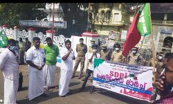 ചിറ്റൂർ-തത്തമംഗലം നഗരസഭയിലേക്ക് എസ്ഡിപിഐ പ്രതിഷേധ മാർച്ച്