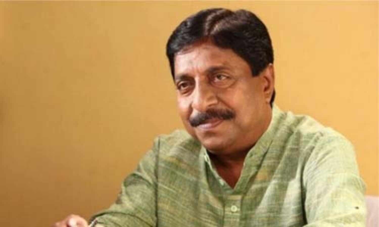 ആദ്യം വേണ്ടത് അടിസ്ഥാന സൗകര്യം; സില്വര് ലൈന് വന്നില്ലെങ്കില് ആരും ചത്തുപോവില്ല: ശ്രീനിവാസന് ആദ്യം വേണ്ടത് അടിസ്ഥാന സൗകര്യം; സില്വര് ലൈന് വന്നില്ലെങ്കില് ആരും ചത്തുപോവില്ല: ശ്രീനിവാസന്
