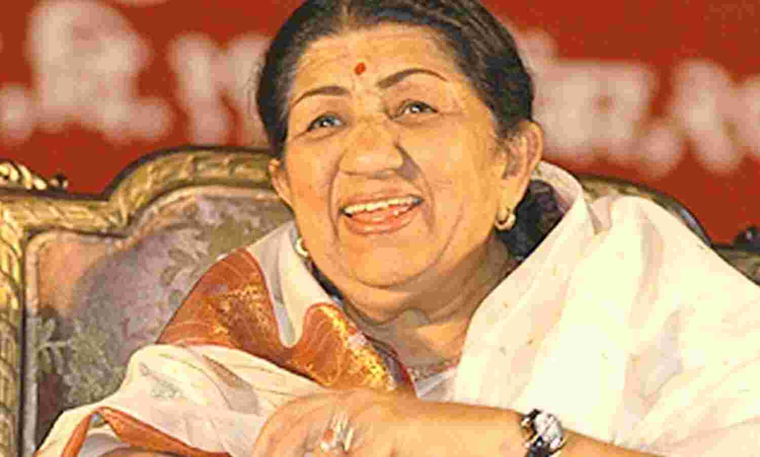 ഇതിഹാസ ഗായിക ലത മങ്കേഷ്കറിന് കൊവിഡ്; തീവ്രപരിചരണ വിഭാഗത്തില് പ്രവേശിപ്പിച്ചു ഇതിഹാസ ഗായിക ലത മങ്കേഷ്കറിന് കൊവിഡ്; തീവ്രപരിചരണ വിഭാഗത്തില് പ്രവേശിപ്പിച്ചു