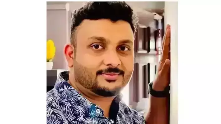 കോഴിക്കോട് സ്വദേശി ദുബയില് ഹൃദയാഘാതം മൂലം മരിച്ചു കോഴിക്കോട് സ്വദേശി ദുബയില് ഹൃദയാഘാതം മൂലം മരിച്ചു
