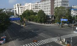 കൊവിഡ്: സംസ്ഥാനത്ത് സമ്പൂര്‍ണ ലോക്ക്ഡൗണ്‍ ഏര്‍പ്പെടുത്തില്ലെന്ന് തമിഴ്‌നാട്