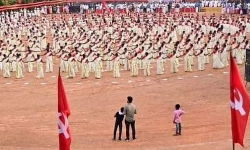 കൊവിഡ് മാനദണ്ഡങ്ങള്‍ ലംഘിച്ചു; സിപിഎമ്മിന്റെ മെഗാ തിരുവാതിരക്കെതിരേ പോലിസില്‍ പരാതി നല്‍കി കോണ്‍ഗ്രസ്