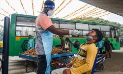 മുംബൈയില്‍ കൊവിഡ് വ്യാപനം കുറയുന്നു; ഇന്ന് രോഗം സ്ഥിരീകരിച്ചത് 5,956 പേര്‍ക്ക്