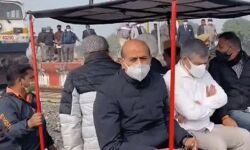 ട്രെയിന് അപകടം; റെയില്വേ മന്ത്രി അശ്വിനി വൈഷ്ണവ് അപകടസ്ഥലം സന്ദര്ശിച്ചു ട്രെയിന് അപകടം; റെയില്വേ മന്ത്രി അശ്വിനി വൈഷ്ണവ് അപകടസ്ഥലം സന്ദര്ശിച്ചു