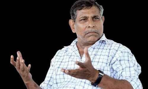 മുന് ഇന്ത്യന് ഫുട്ബോള് താരം മലപ്പുറം അസീസ് അന്തരിച്ചു മുന് ഇന്ത്യന് ഫുട്ബോള് താരം മലപ്പുറം അസീസ് അന്തരിച്ചു