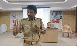 റോഡ് സുരക്ഷാ ബോധവല്‍ക്കരണം ഉള്‍ക്കൊള്ളാന്‍ ജനങ്ങള്‍ തയ്യാറാകണമെന്ന് കെ സന്തോഷ് കുമാര്‍