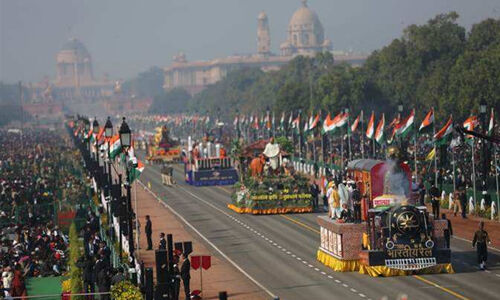 റിപബ്ലിക് ദിന പരേഡ്: കേരളത്തിനു പിന്നാലെ തമിഴ്‌നാടിന്റെ നിശ്ചലദൃശ്യവും തള്ളി