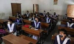 സംസ്ഥാനത്തെ സ്കൂളുകളുടെ നടത്തിപ്പ് സംബന്ധിച്ച മാര്ഗരേഖ ഇന്ന് പുറത്തിറക്കും സംസ്ഥാനത്തെ സ്കൂളുകളുടെ നടത്തിപ്പ് സംബന്ധിച്ച മാര്ഗരേഖ ഇന്ന് പുറത്തിറക്കും