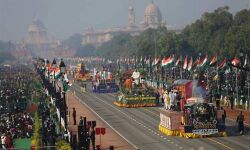 റിപബ്ലിക് ദിന പരേഡ്: കേരളത്തിനു പിന്നാലെ തമിഴ്‌നാടിന്റെ നിശ്ചലദൃശ്യവും തള്ളി