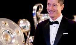 ഫിഫയുടെ മികച്ച താരം റോബര്ട്ട് ലെവന്ഡോസ്കി ഫിഫയുടെ മികച്ച താരം റോബര്ട്ട് ലെവന്ഡോസ്കി