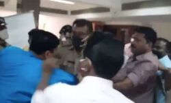 സില്‍വര്‍ ലൈന്‍ പദ്ധതി വിശദീകരണയോഗത്തില്‍ യൂത്ത് കോണ്‍ഗ്രസ് പ്രതിഷേധം; റിജില്‍ മാക്കുറ്റിയക്കം നിരവധി യൂത്ത്‌കോണ്‍ഗ്രസ് നേതാക്കള്‍ക്ക് മര്‍ദ്ദനം