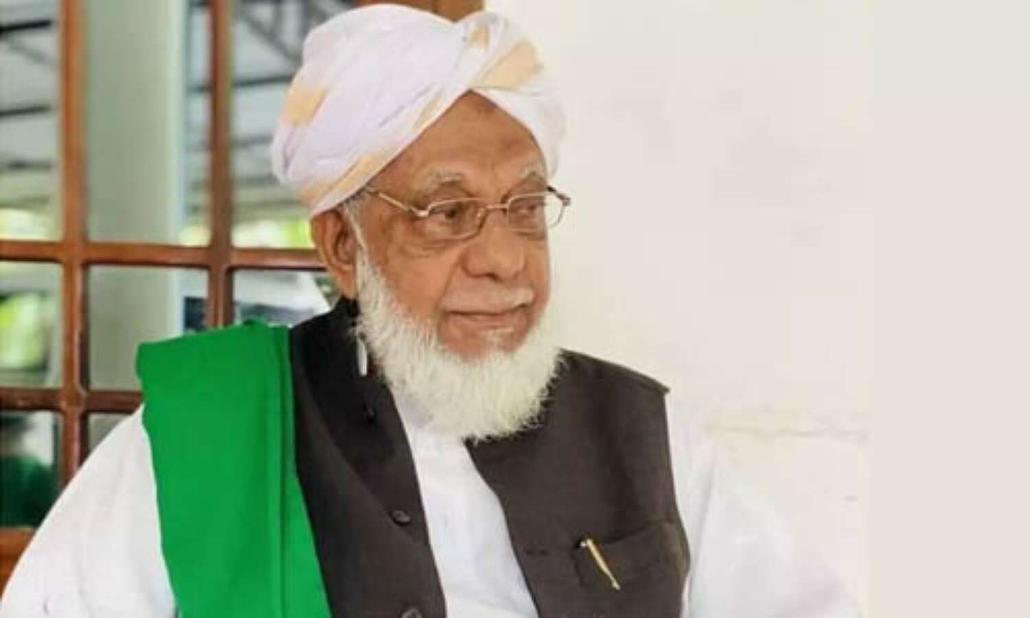 ദക്ഷിണ കേരള ജംഇയ്യത്തുല് ഉലമാ പ്രസിഡന്റ് ചേലക്കുളം മുഹമ്മദ് അബുല് ബുഷ്റ മൗലവി അന്തരിച്ചു ദക്ഷിണ കേരള ജംഇയ്യത്തുല് ഉലമാ പ്രസിഡന്റ് ചേലക്കുളം മുഹമ്മദ് അബുല് ബുഷ്റ മൗലവി അന്തരിച്ചു