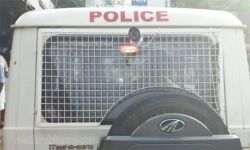 വാഹനാപകട കേസ് ഒതുക്കി തീര്‍ക്കാന്‍ 50000 രൂപ കൈക്കൂലി:പോലിസുകാര്‍ക്ക് സസ്‌പെന്‍ഷന്‍