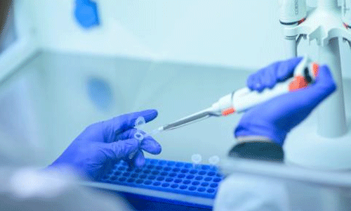 ബൂസ്റ്റര് ഡോസ്: പുനരാലോചനയുമായി കേന്ദ്രം ബൂസ്റ്റര് ഡോസ്: പുനരാലോചനയുമായി കേന്ദ്രം